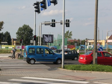 Telebim ul. Sosnkowskiego 12, skrzyżpwanie z ul.Horoszkiewicza-Szarych Szeregów,Opole